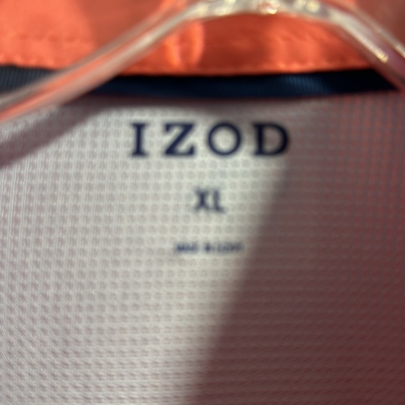 izod short sleeve button down - Picture 2 of 3